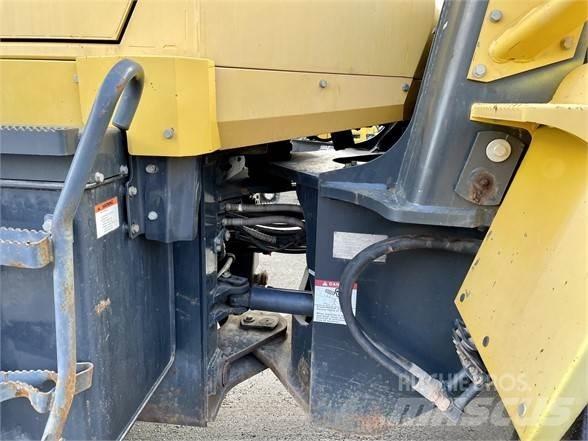 Komatsu WA320 Utovarivači na točkove
