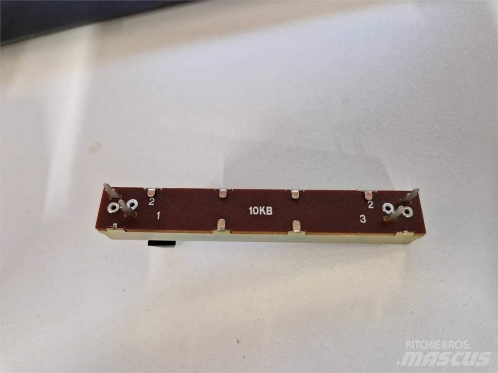 Rottne 076-0077 Elektronika