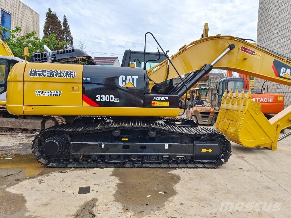 CAT 330D2L Bageri guseničari
