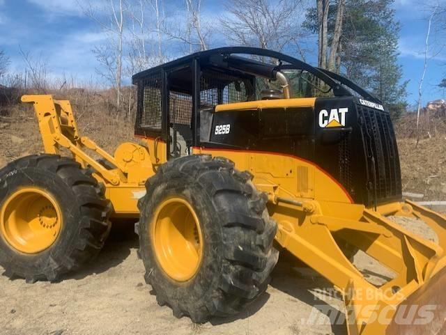 CAT 525B Skideri