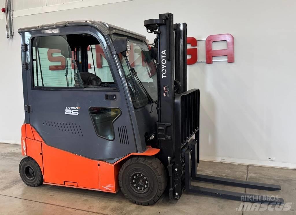 Toyota 10939 - 8FBMT25 Električni viljuškari
