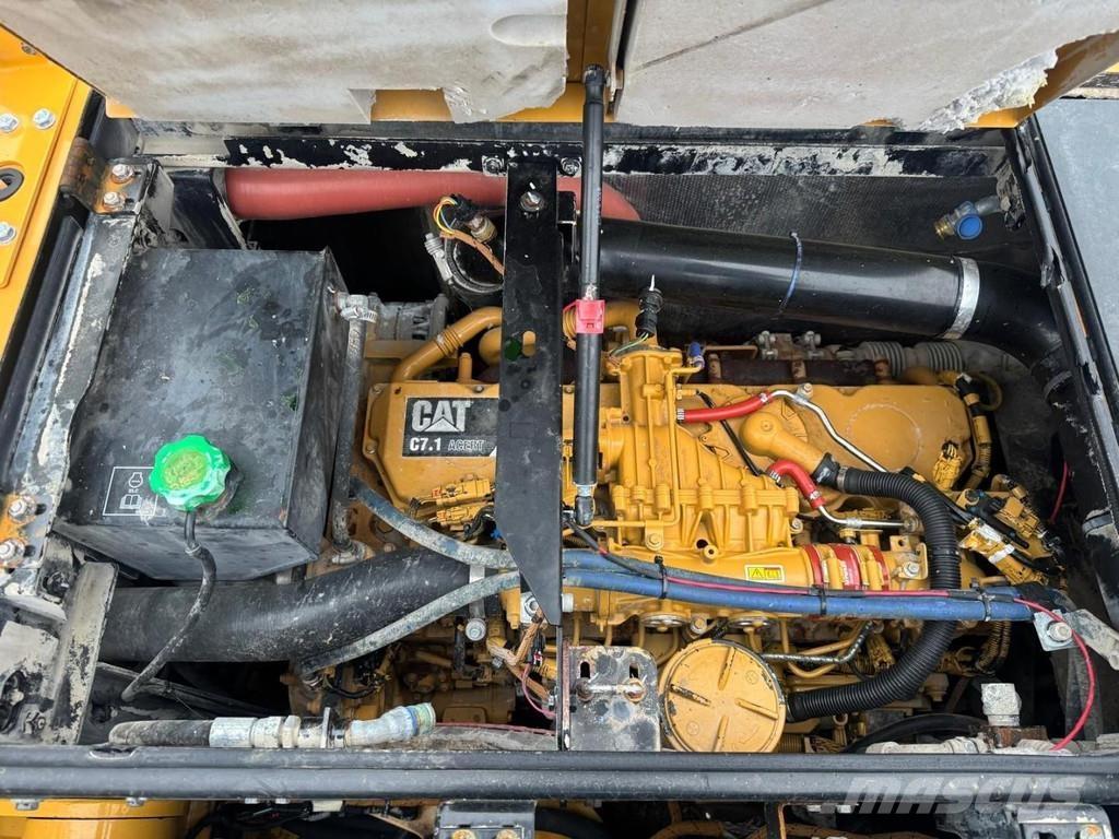 CAT MH3022 Bageri za prenos primarnih/sekundarnih sirovina