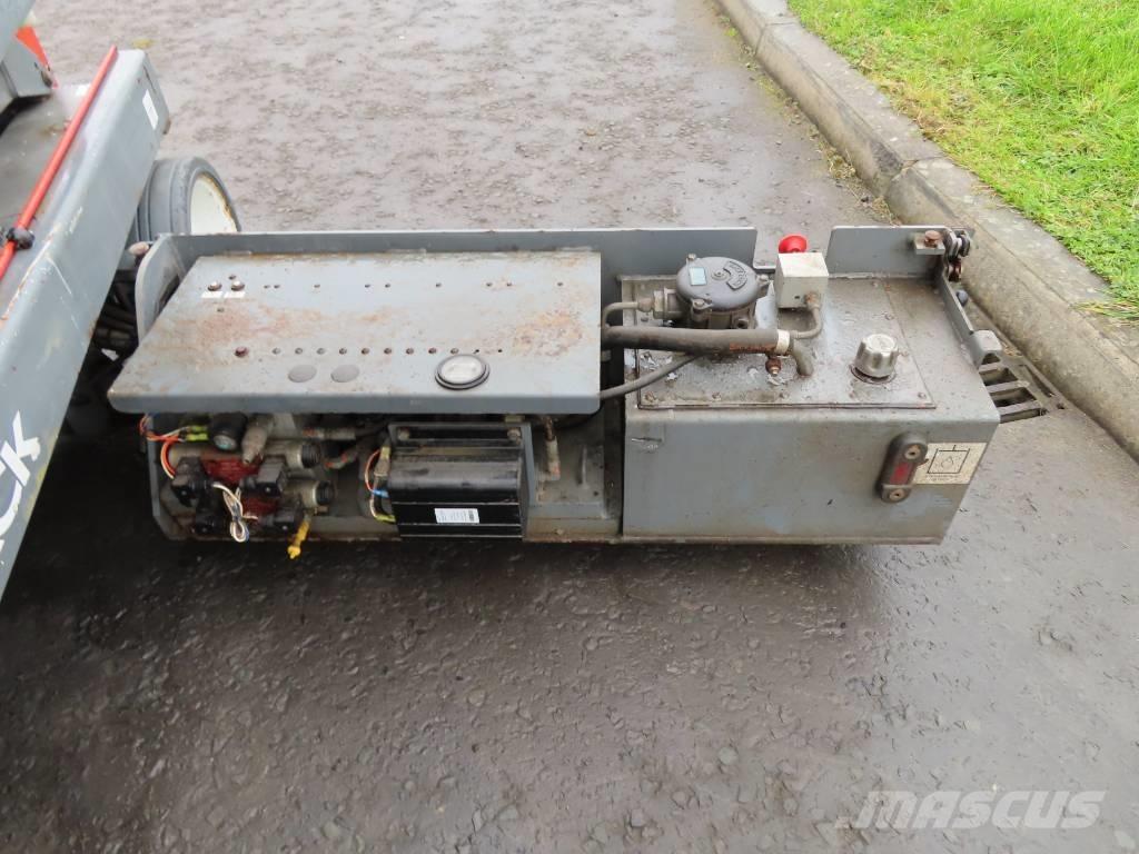 SkyJack SJ III 3226 Makazaste platforme