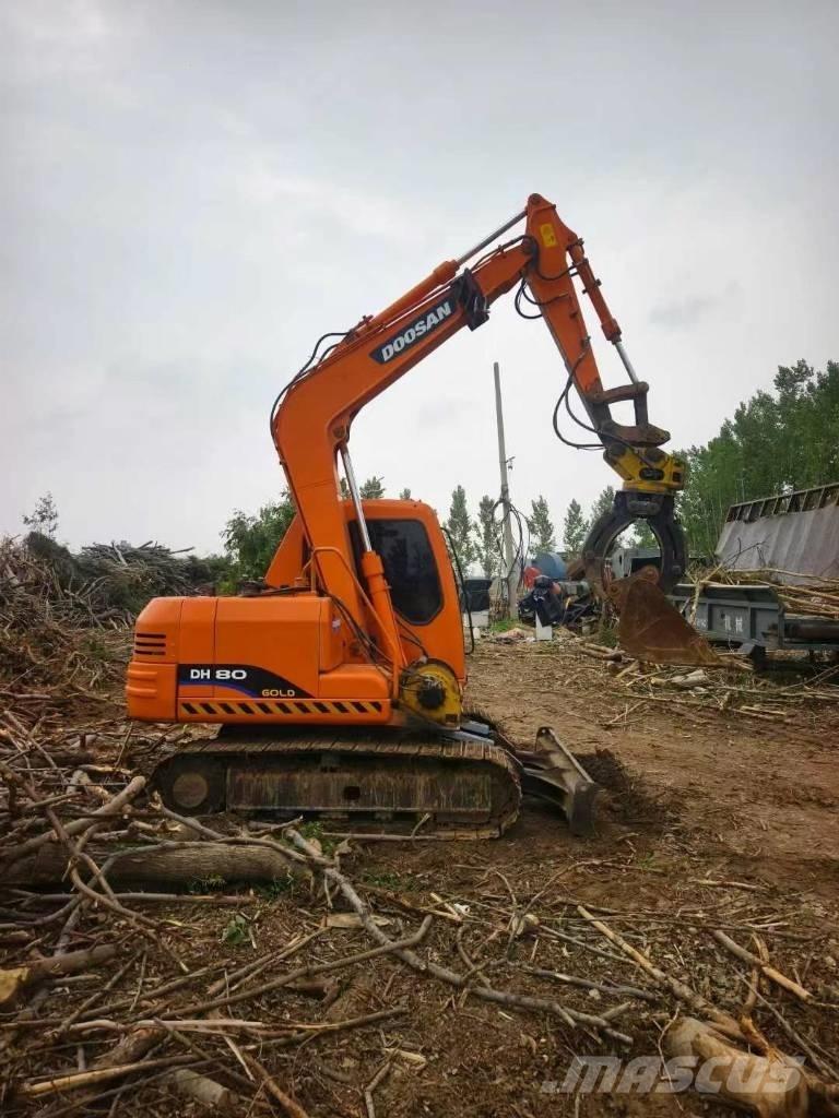 Doosan DH 80 Bageri guseničari