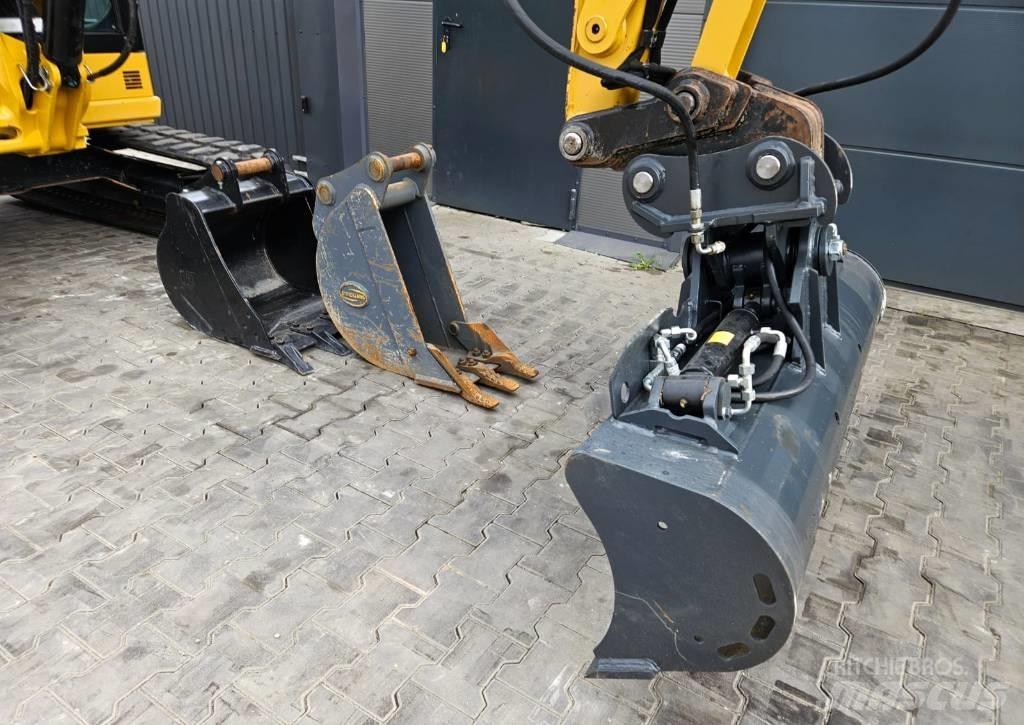 CAT 305 CR Mini bageri < 7t