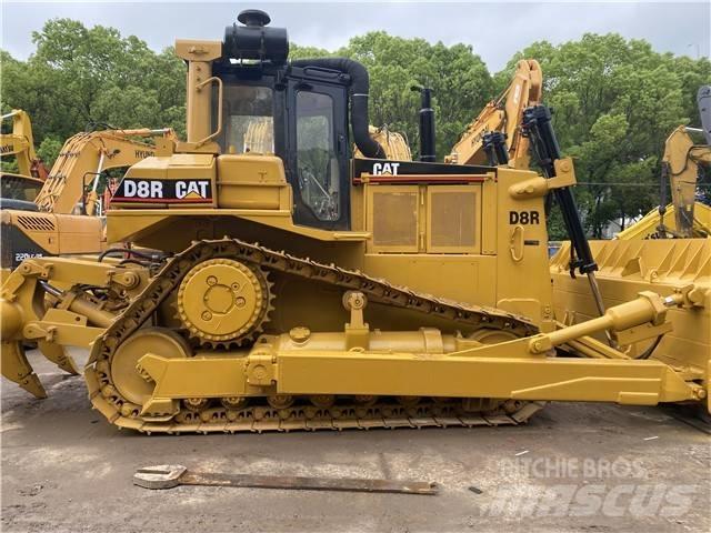 CAT D 8 R D 9 R Buldožeri guseničari