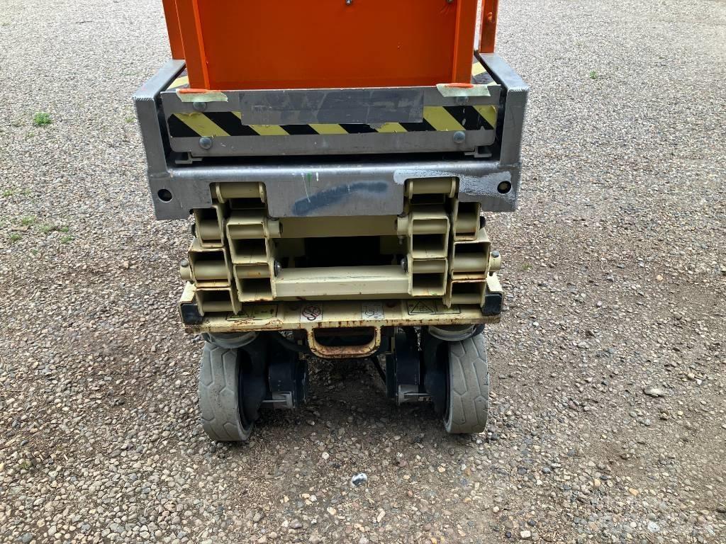 JLG 1930 ES Makazaste platforme
