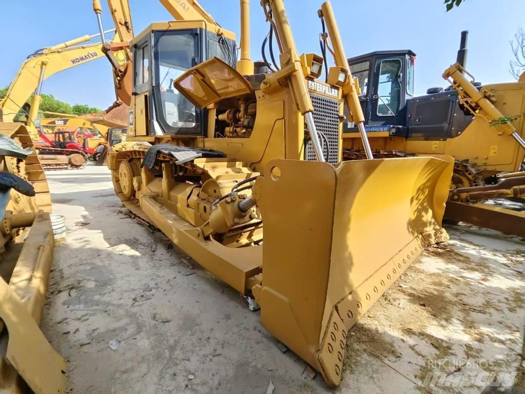 CAT D 7 G Buldožeri guseničari