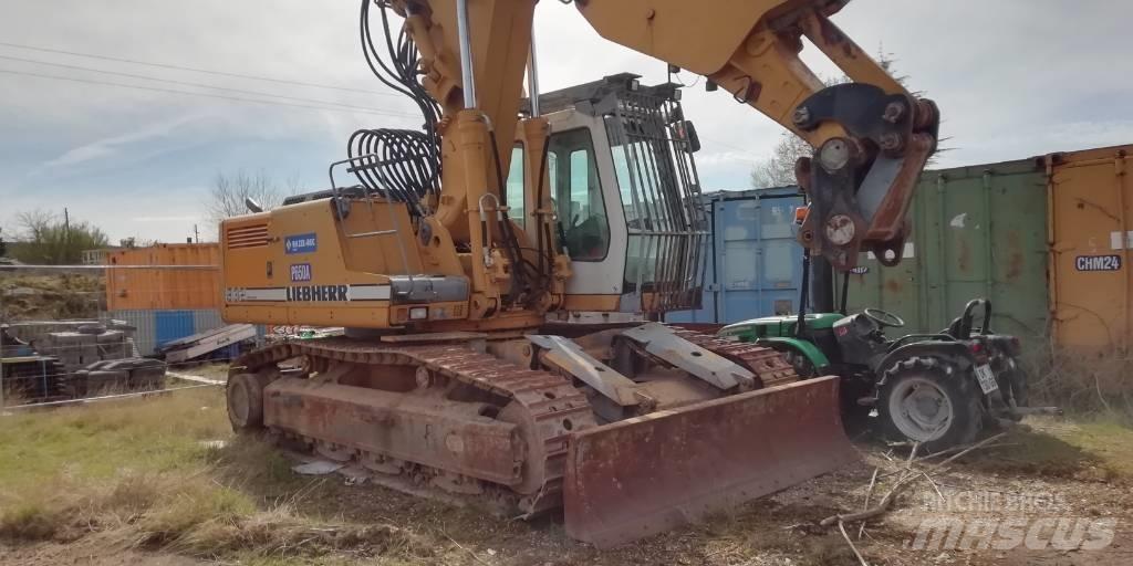 Liebherr R 932 T Polovni specijalni bageri