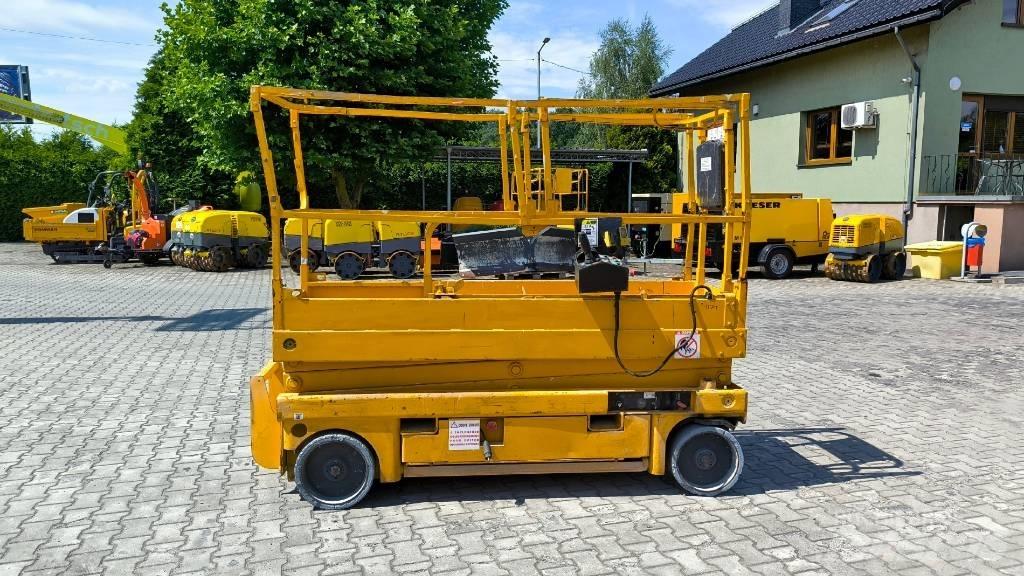 Haulotte Compact 8 Makazaste platforme