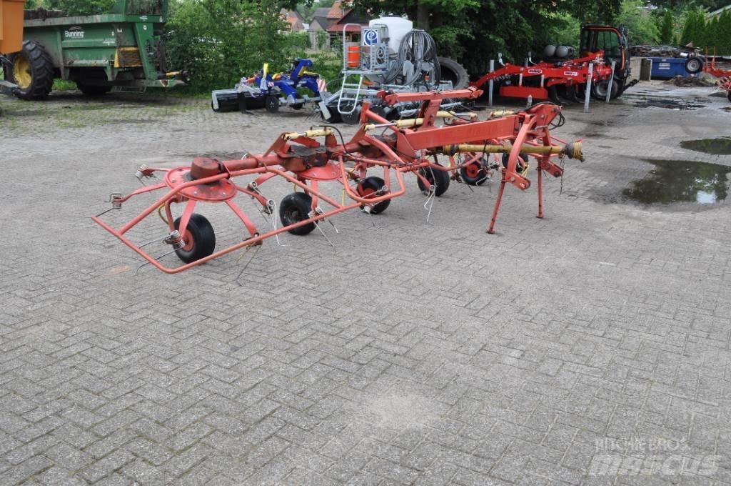 Lely Lotus 675 Okretači i sakupljači sena