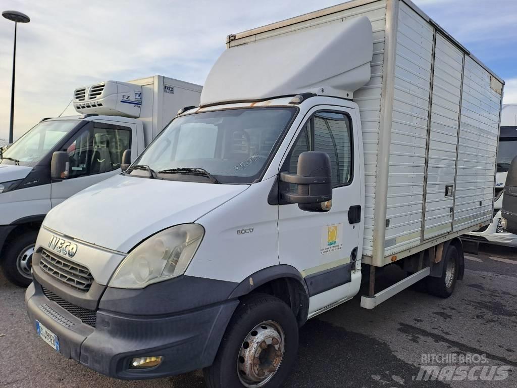 Iveco DAILY 60C17 Sanduk kamioni