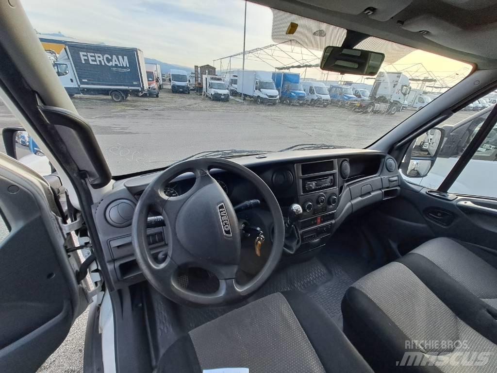 Iveco DAILY 60C17 Sanduk kamioni
