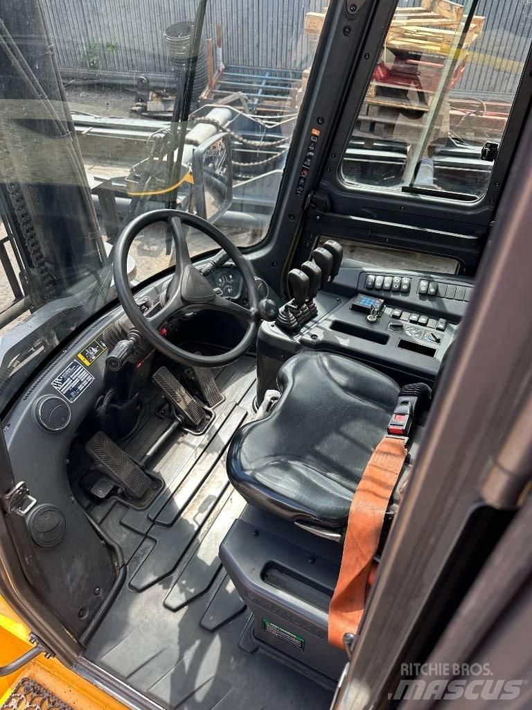 Hyundai 70 D-9 Dizelski viljuškari