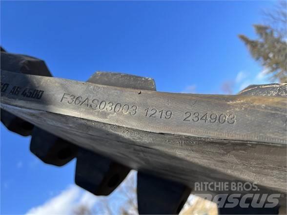  CAMSO 581868D1 Gusenice za građevinarstvo
