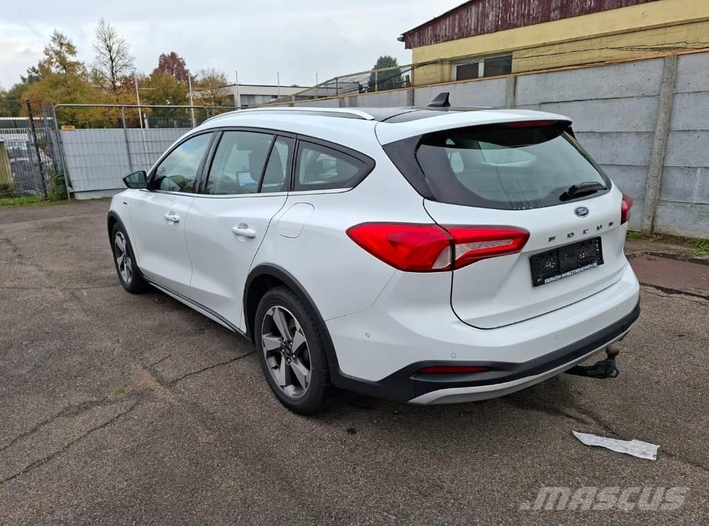 Ford Focus Automobili