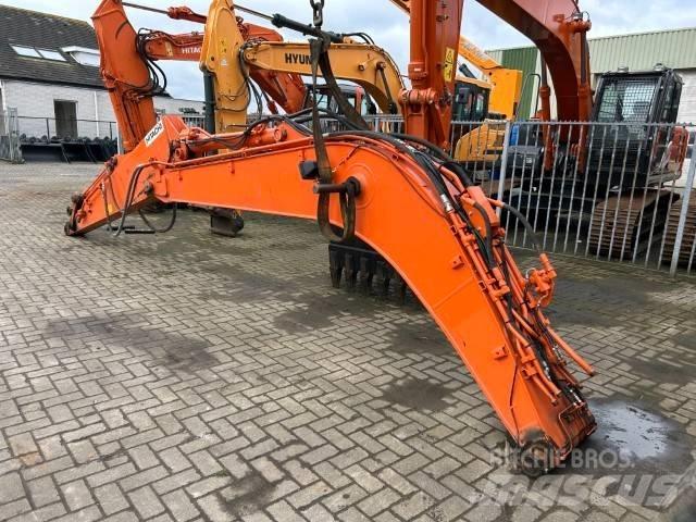 Hitachi ZX 130 Utovarne korpe
