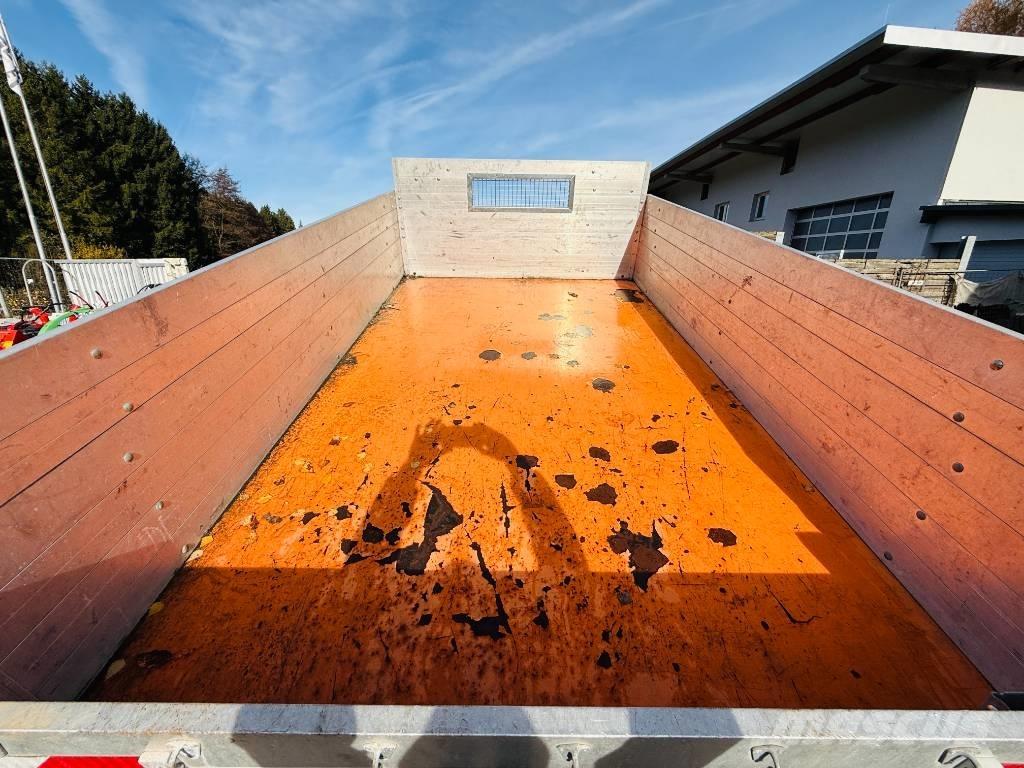 Lindner Unitrac 82S Ostale industrijske mašine