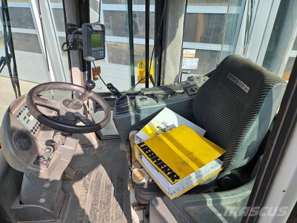 Liebherr L538 Utovarivači na točkove