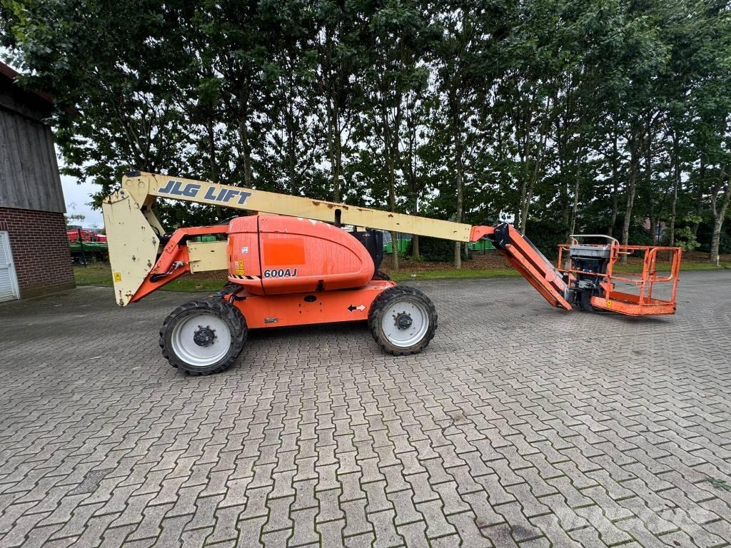 JLG 600 AJ Zglobne podizne platforme