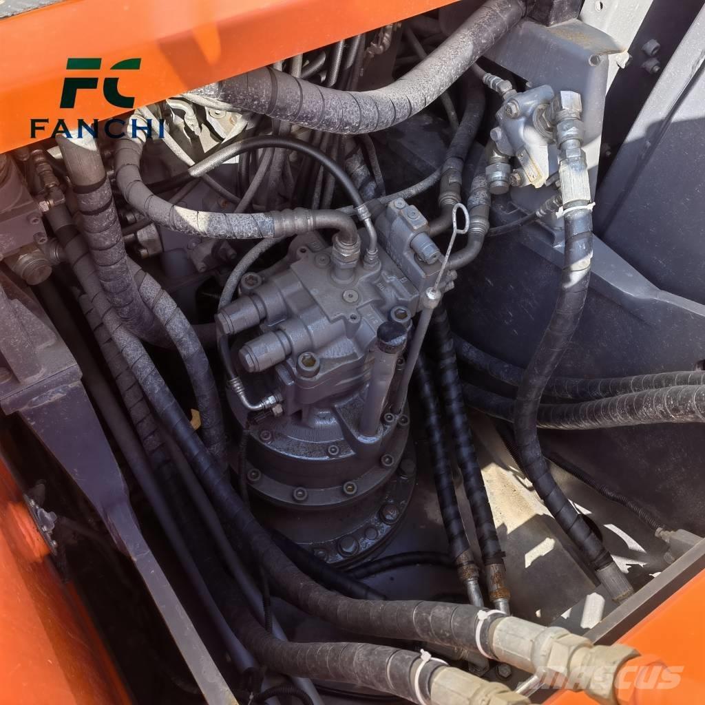 Hitachi ZX 200 Bageri guseničari