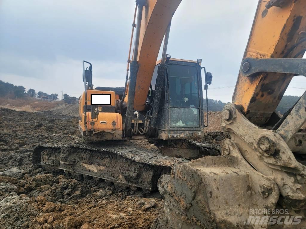 Hyundai HX 220 Bageri guseničari