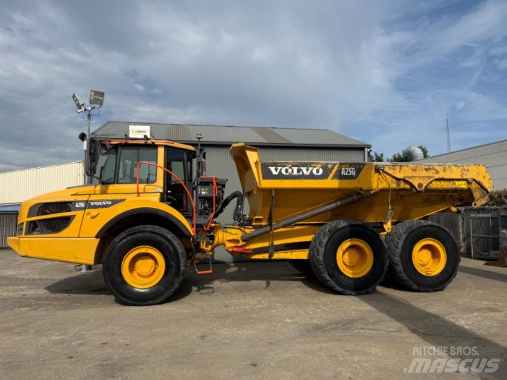 Volvo A 25 G Zglobni damperi