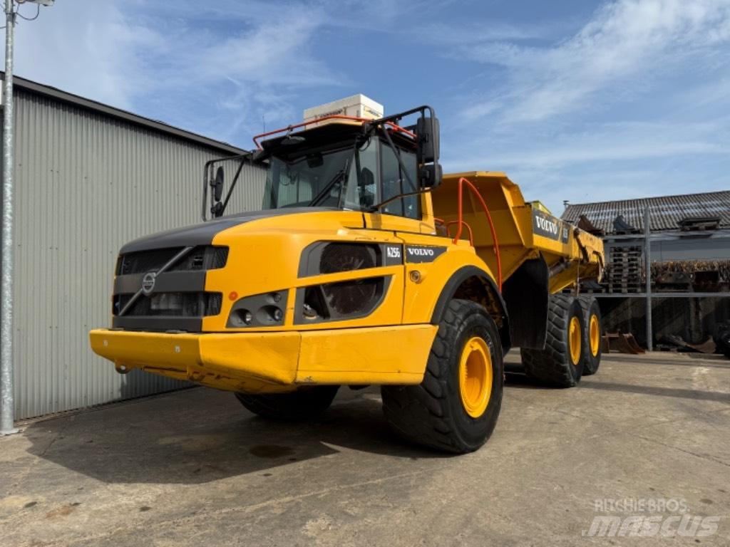 Volvo A 25 G Zglobni damperi