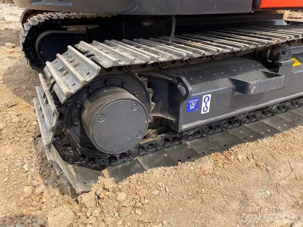 Kubota KX 183 Bageri guseničari