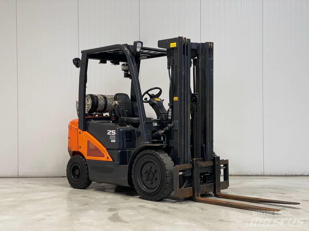 Doosan G25N-7 Plinski viljuškari