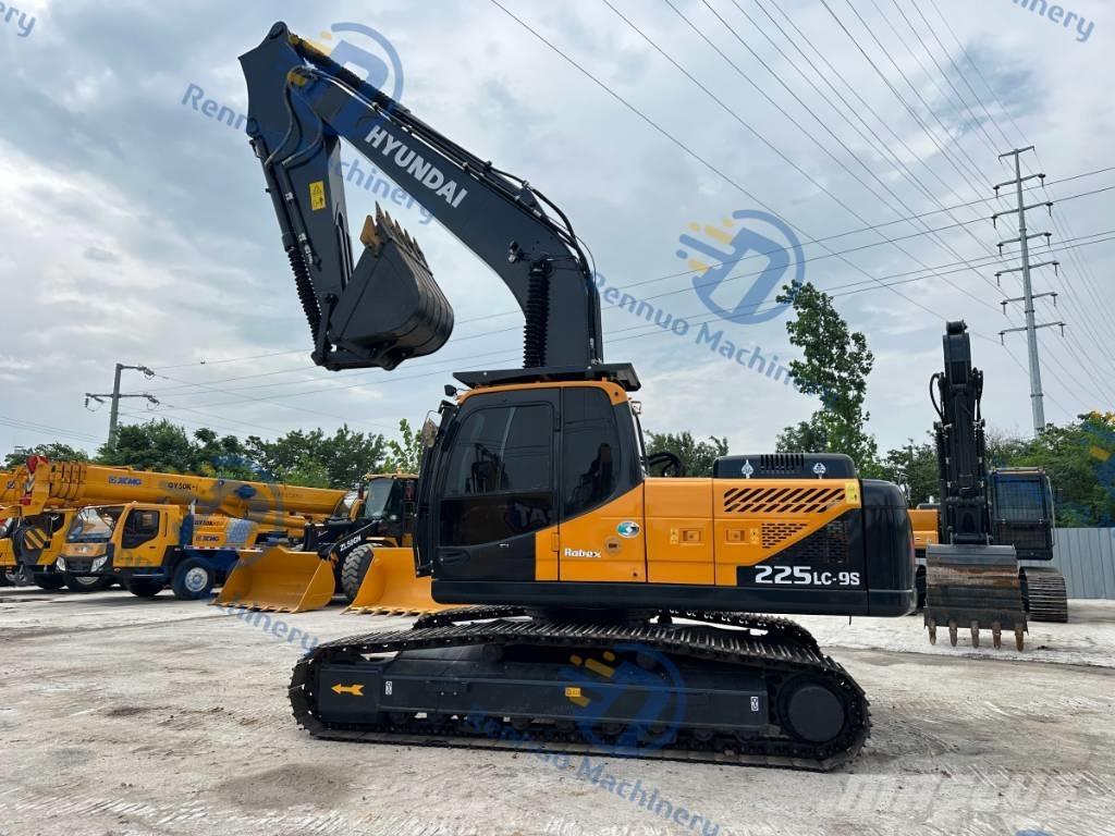 Hyundai 225LC-9S Bageri guseničari