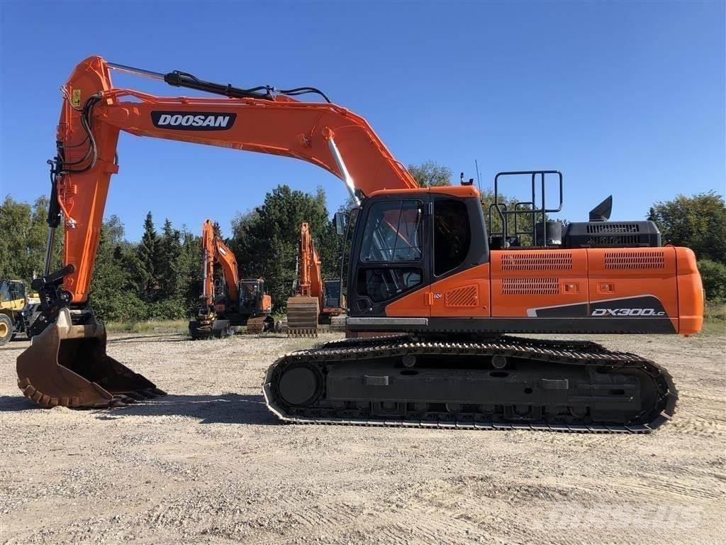 Doosan DX 300 Bageri guseničari