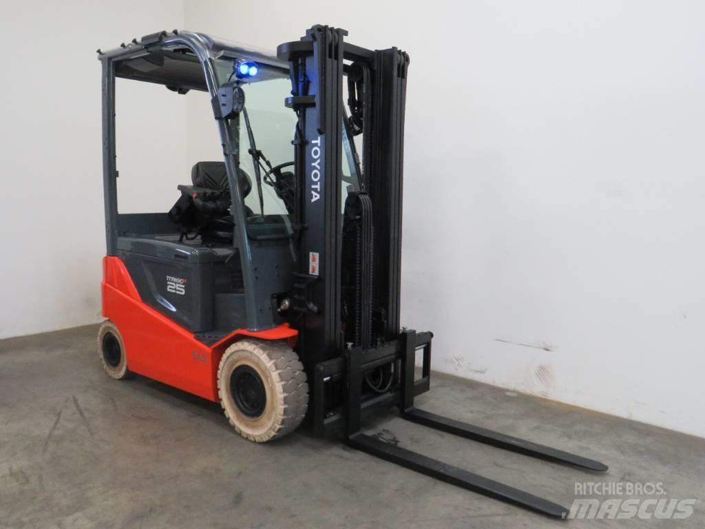 Toyota 8 FBMKT 25 Električni viljuškari