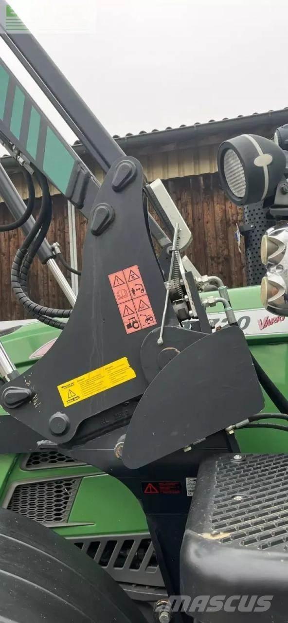 Fendt 720 vario Traktori