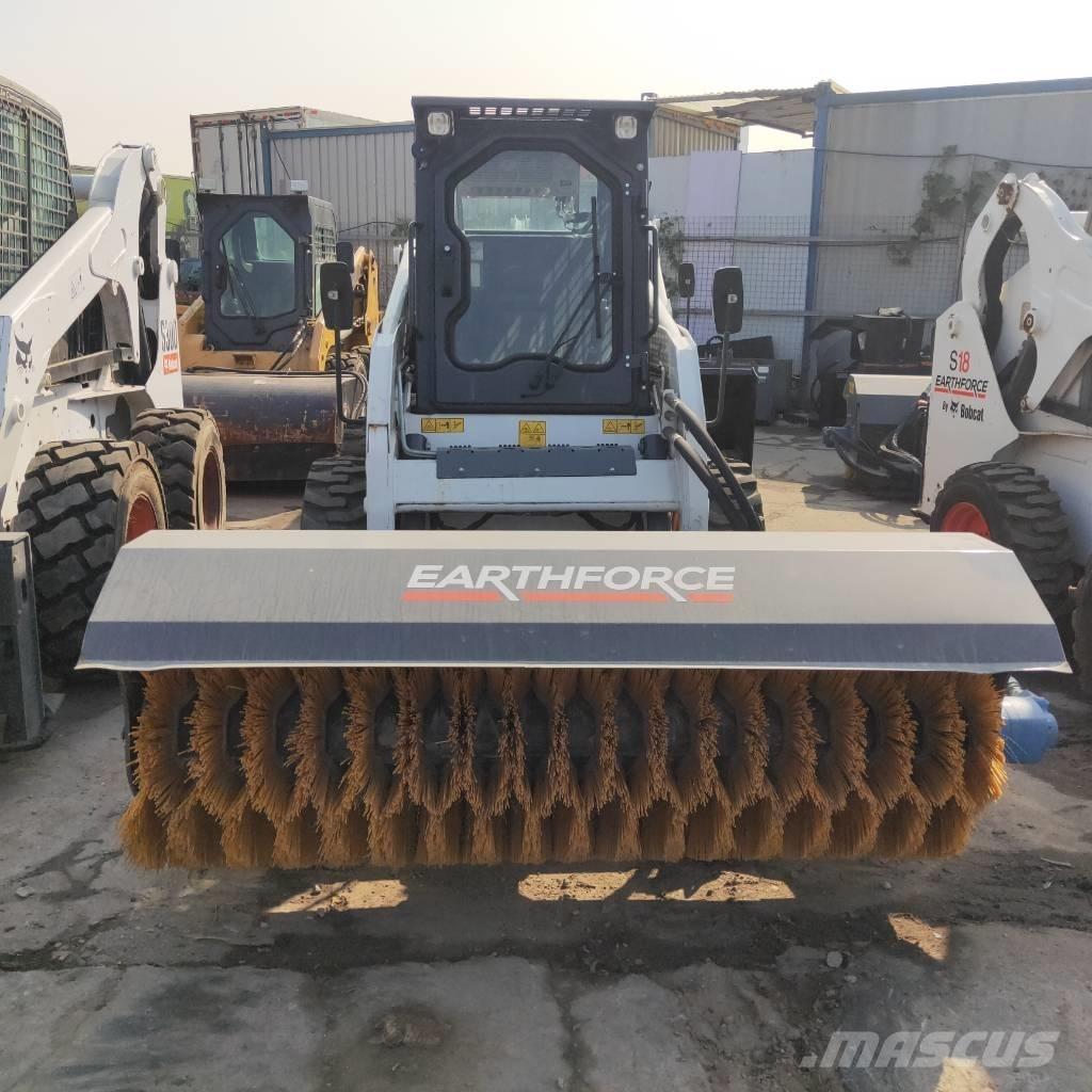 Bobcat S16 Skid steer mini utovarivači