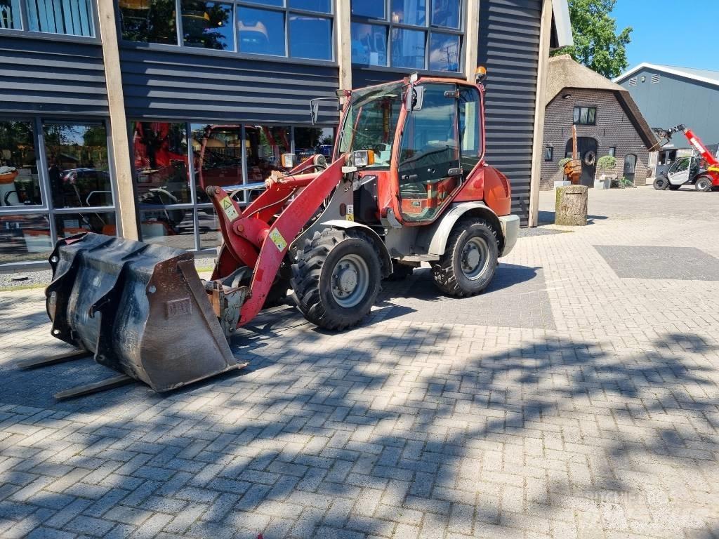 Komatsu WA 70-5 Utovarivači na točkove