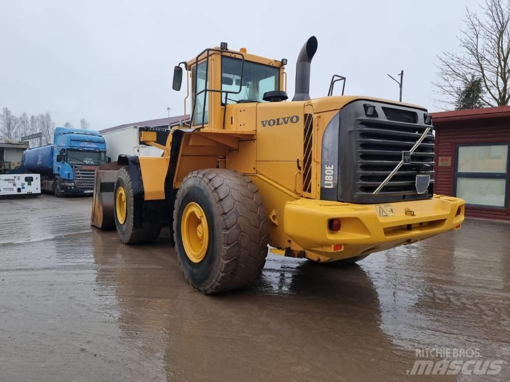 Volvo L180 E Utovarivači na točkove