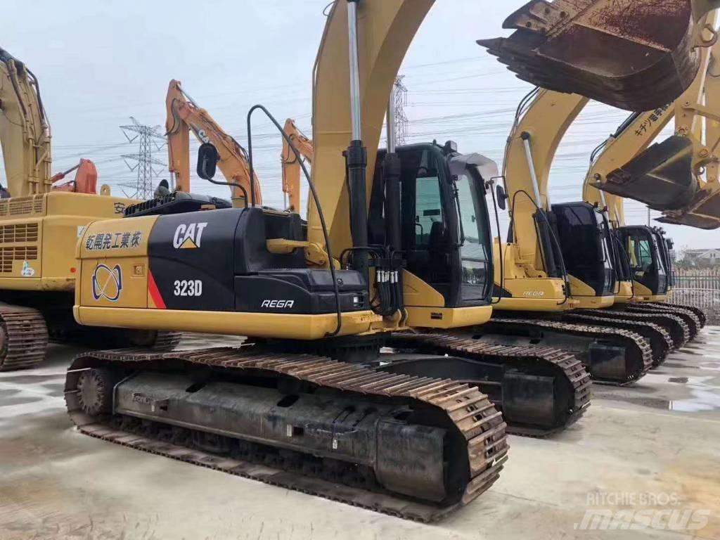 CAT 323 D Bageri guseničari