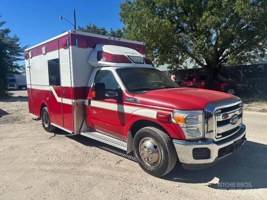 Ford F 350 Ambulante