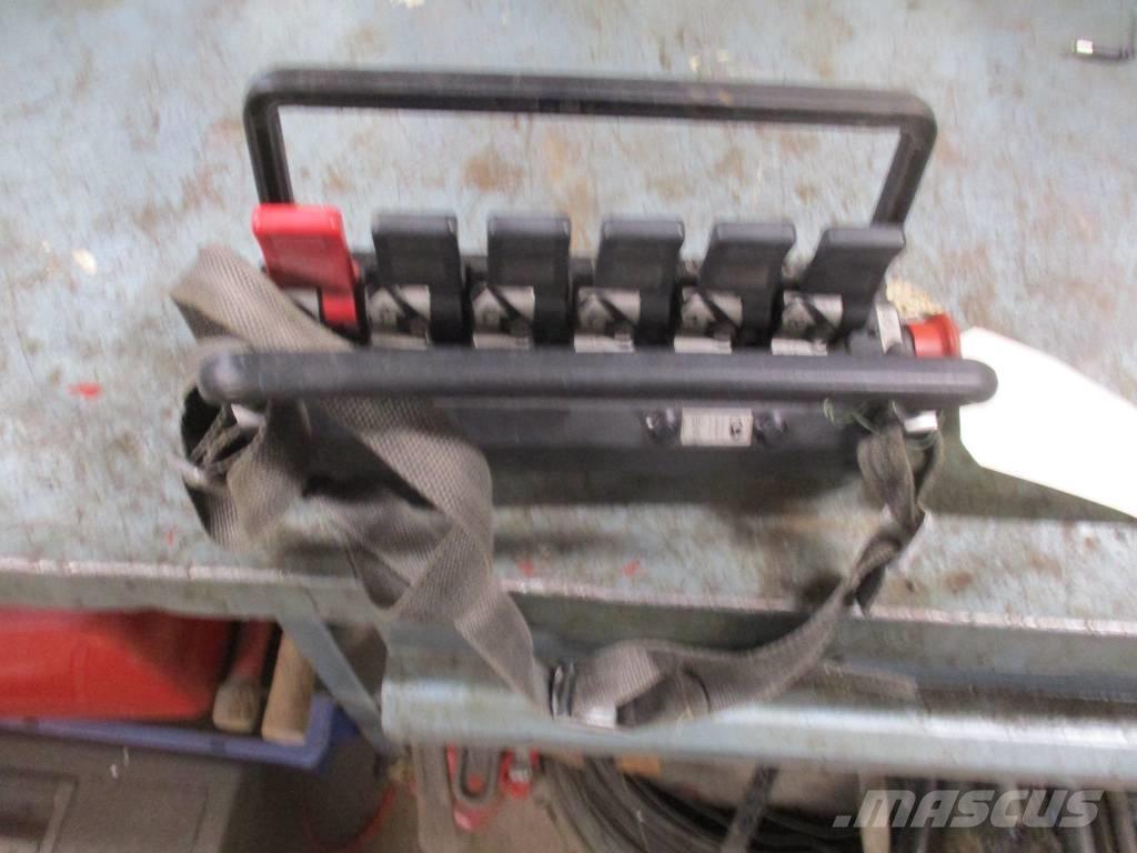 Hiab 245E-5 Kranovi za utovar