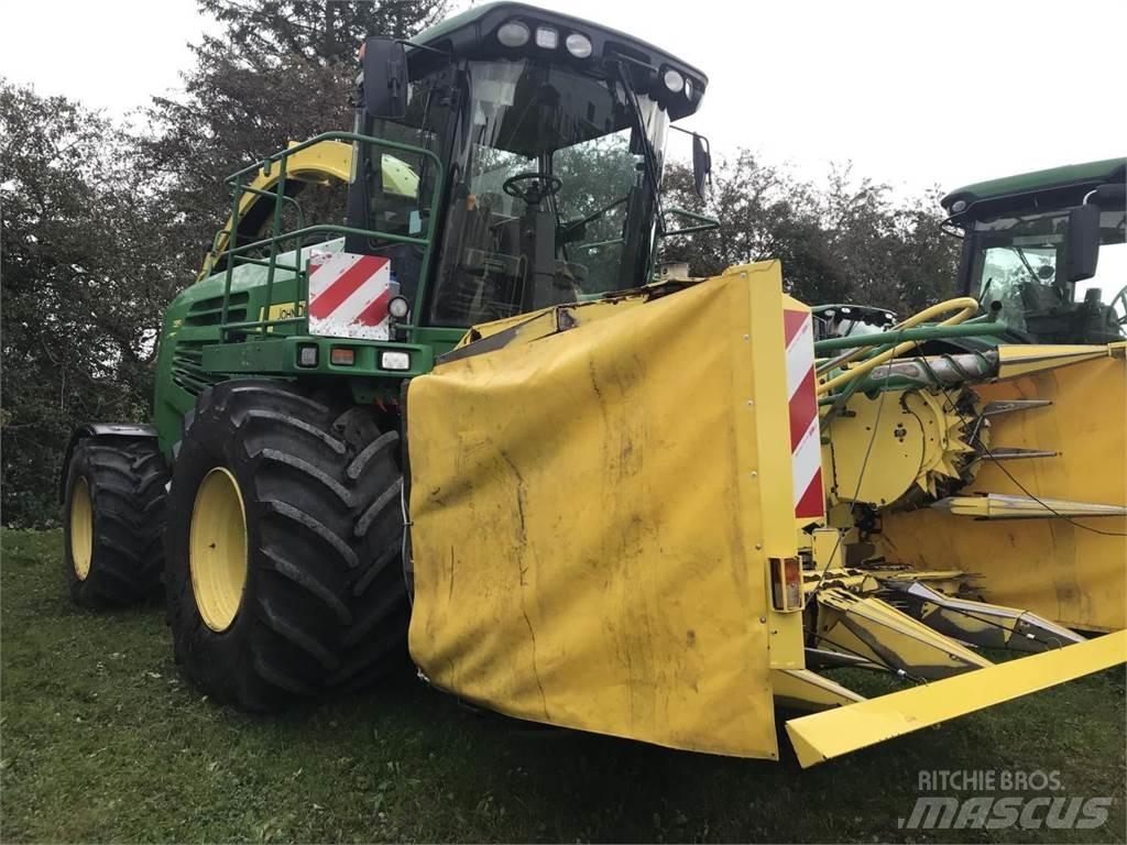 John Deere 7350 Mašine za stočnu hranu sa sopstvenim pogonom