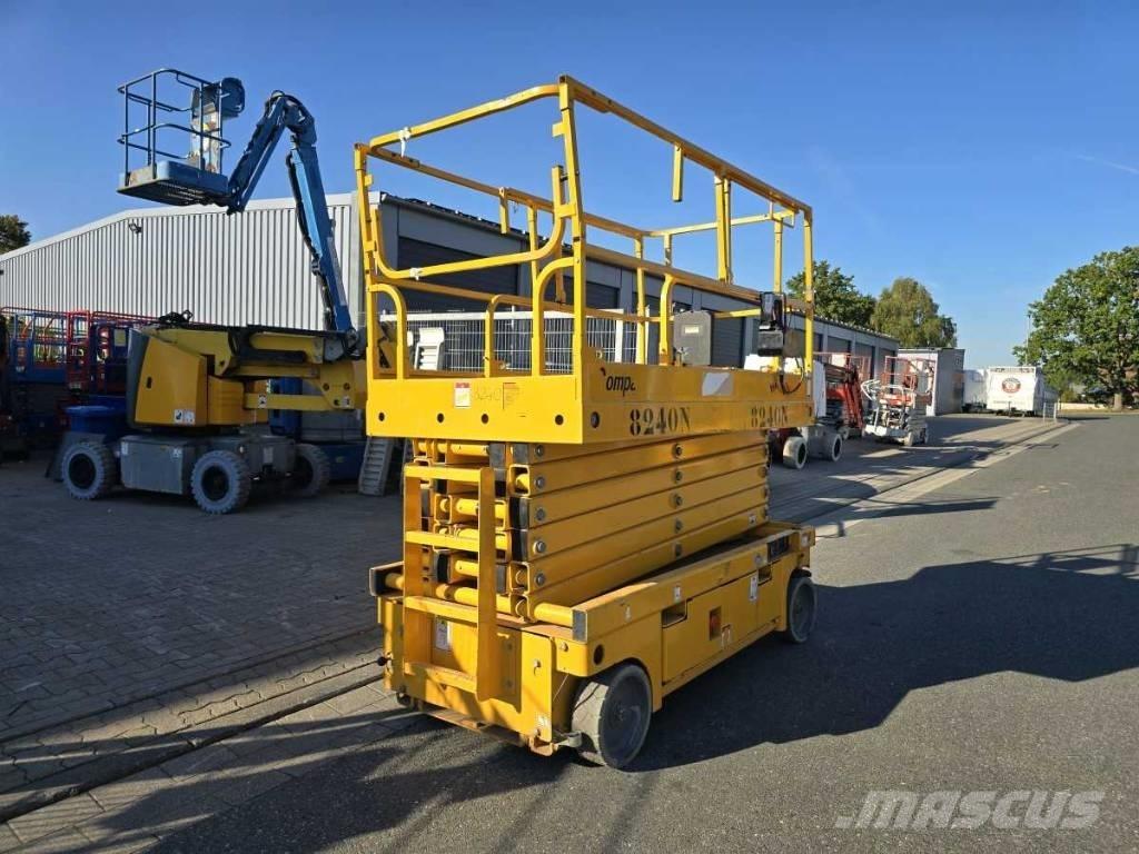 Haulotte Compact 14 Makazaste platforme