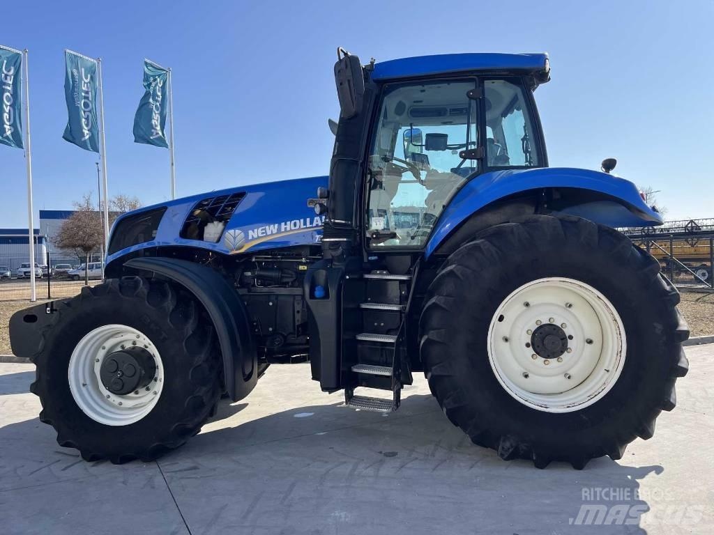 New Holland T 8.410 Traktori