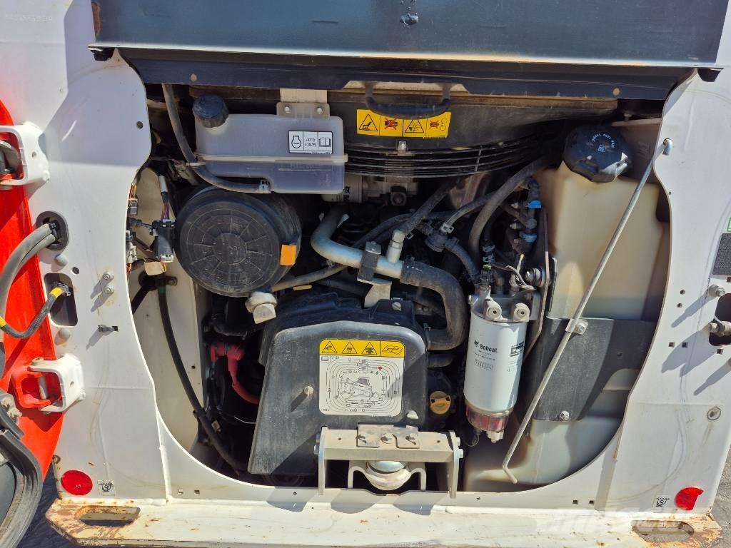 Bobcat T 64 Skid steer mini utovarivači