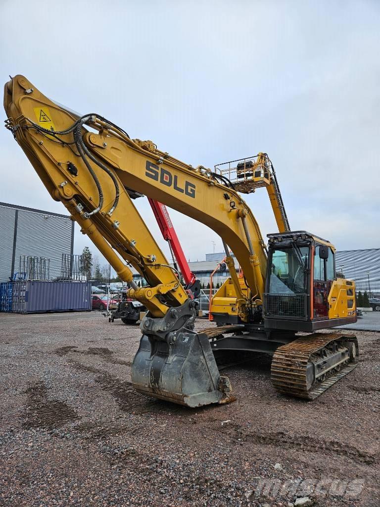 SDLG E6215H Bageri guseničari