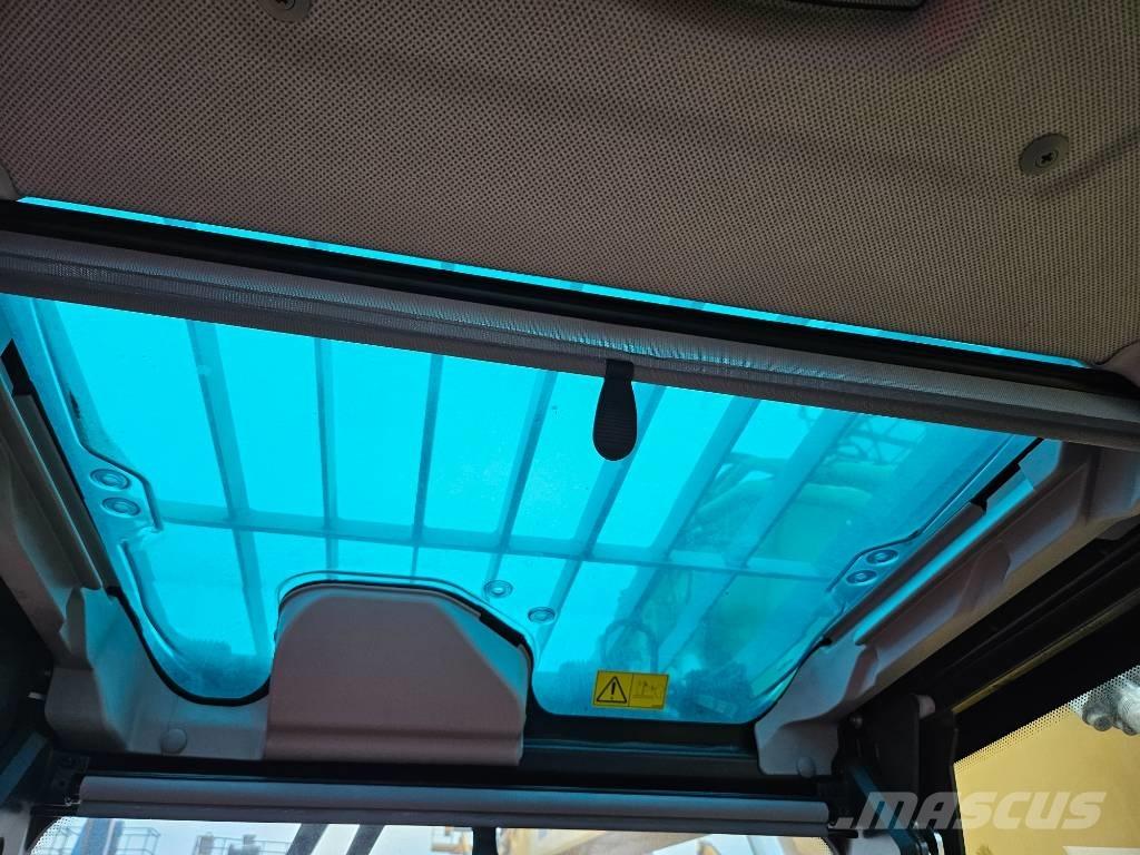 SDLG E6215H Bageri guseničari