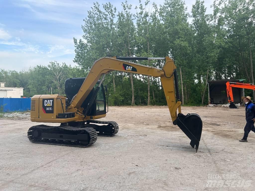 CAT 307E2 Bageri guseničari