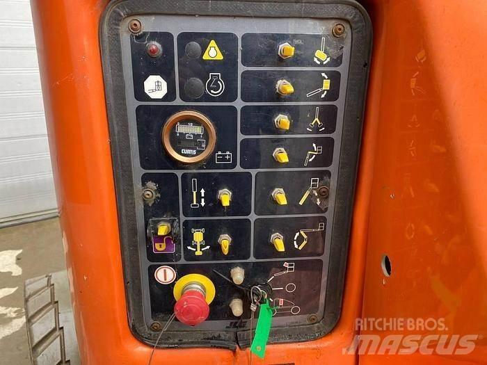 JLG E400AJP Zglobne podizne platforme