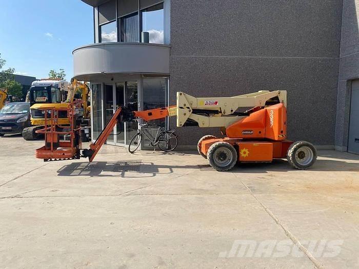 JLG E400AJP Zglobne podizne platforme