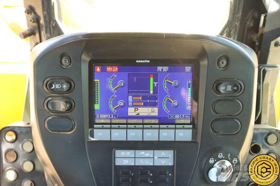 Komatsu D 37 EX Buldožeri guseničari